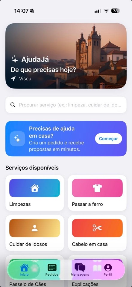 Ecrã inicial da app AjudaJá com serviços disponíveis